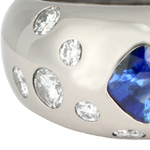 Saphir-Ring mit Brillanten